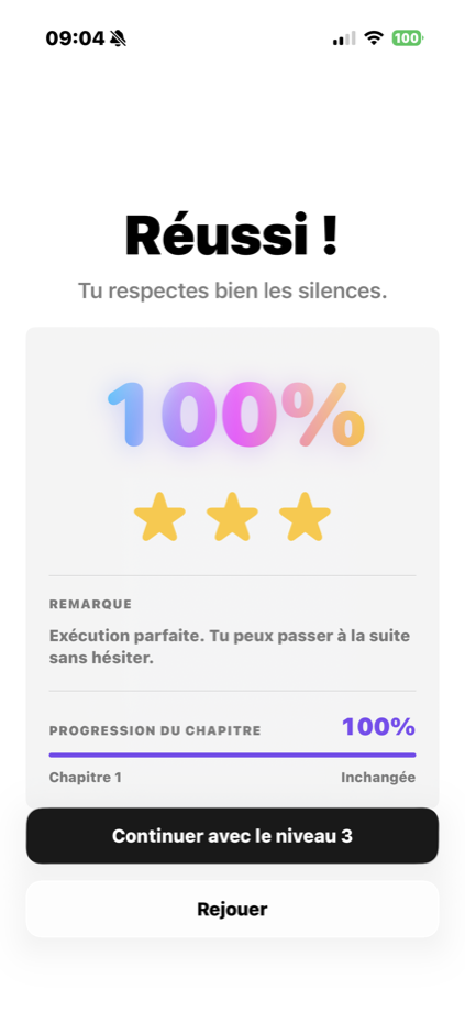 Écran de réussite Soupir affichant 100%, trois étoiles, une remarque et les boutons Continuer et Rejouer.